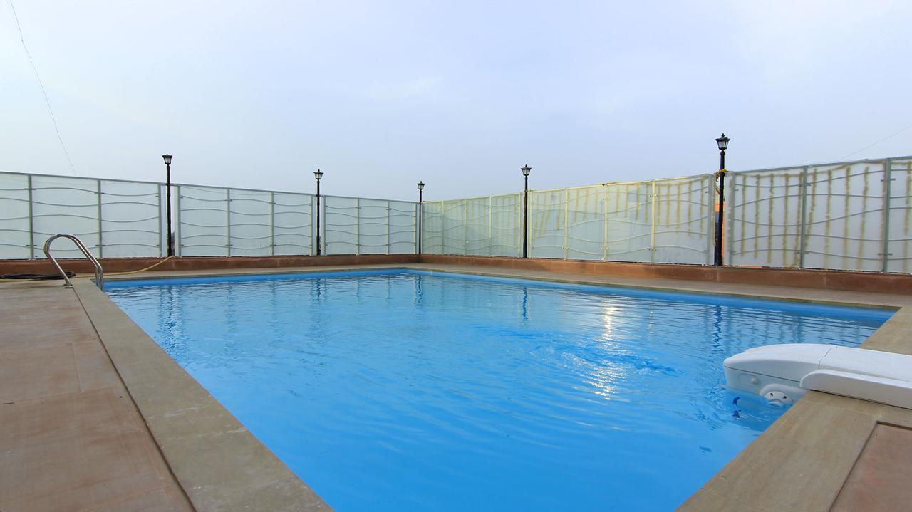 Hotel Sai Dharam Palace Shirdi Bagian luar foto
