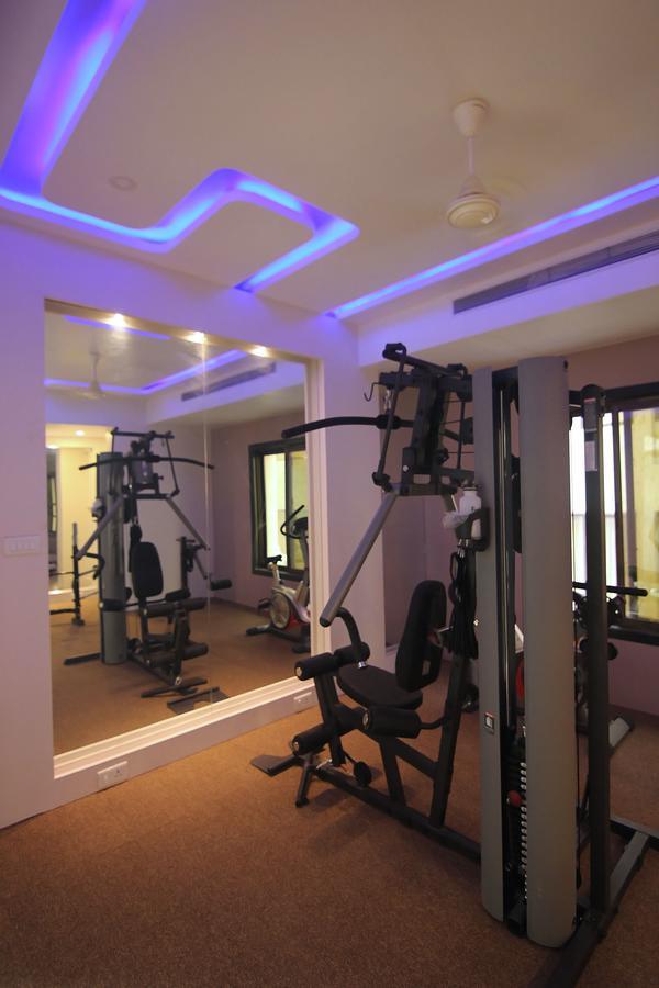 Hotel Sai Dharam Palace Shirdi Bagian luar foto